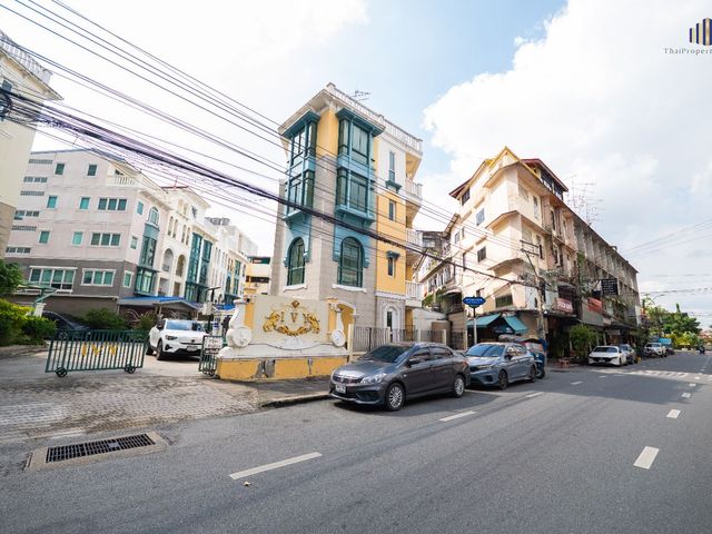 place photo 25