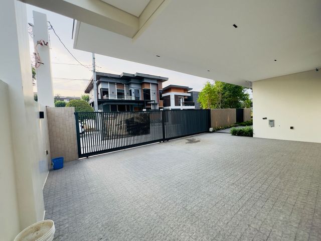 place photo 83