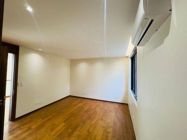 place photo 48