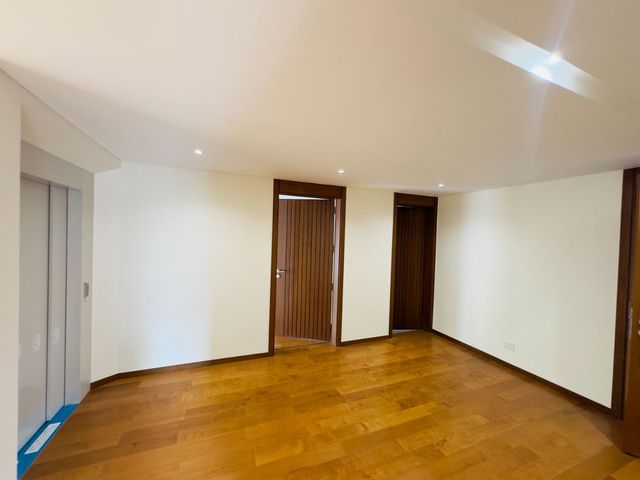 place photo 67