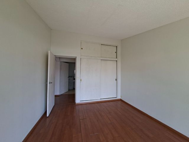 place photo 48