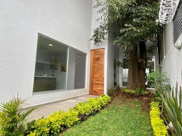 place photo 23