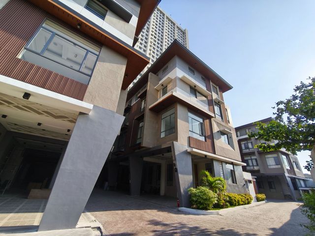 place photo 50