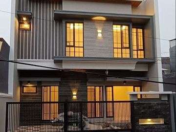 Dijual Rumah 1 Menit ke Galaxy Mall Unair C