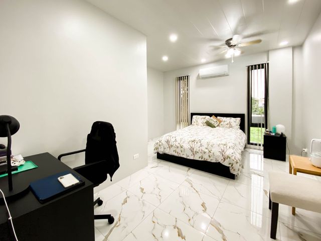 place photo 75