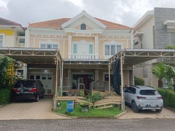 Dijual Rumah 2 Lantai Di Magnolia  Graha Padma Semarang