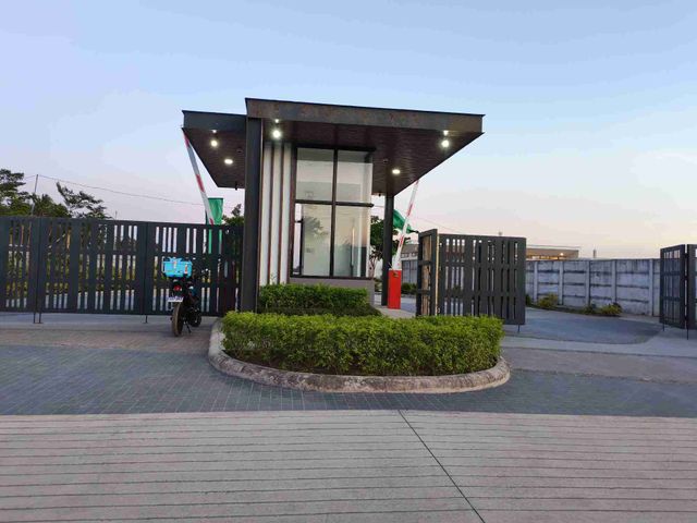 place photo 32
