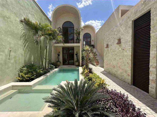 residencia lujo renta