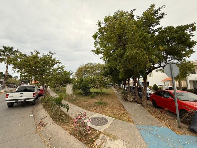 place photo 30