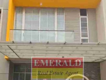 dijual rumah kawasan PIK 2