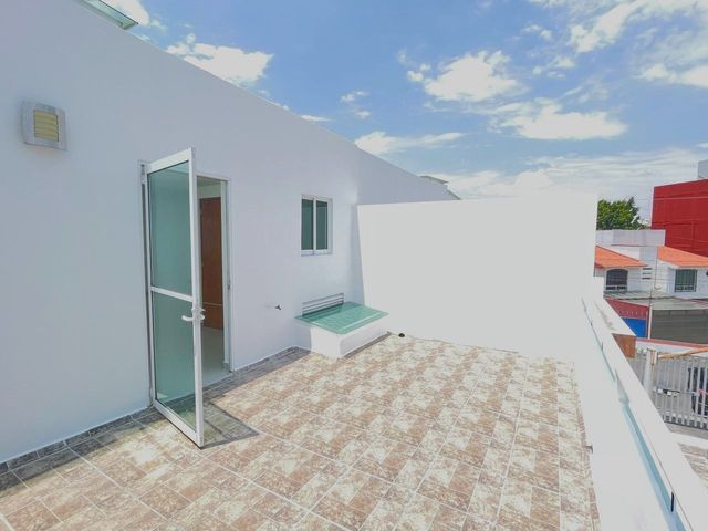 place photo 13
