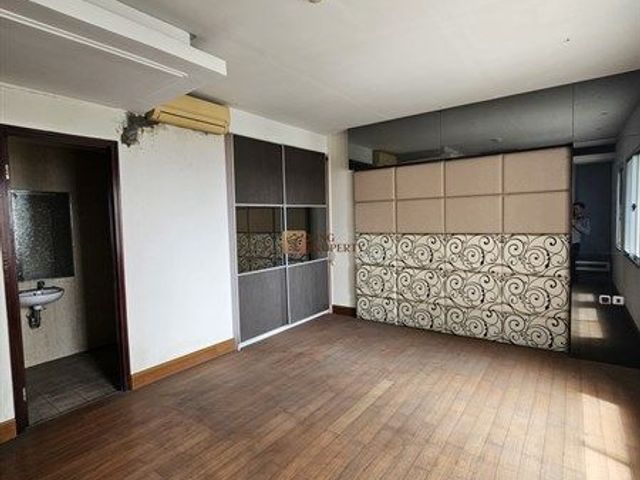 place photo 48