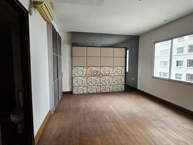 place photo 64
