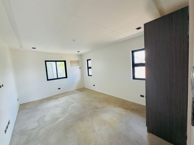 place photo 51