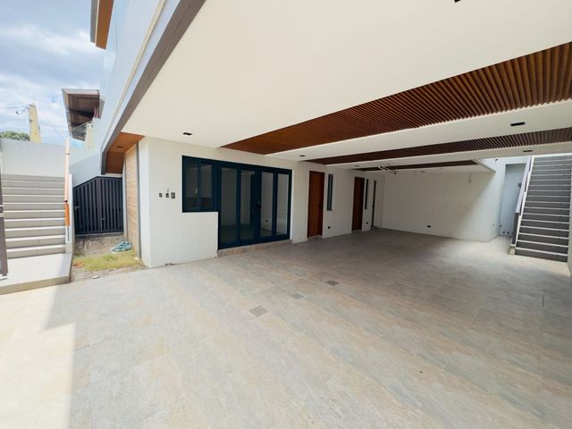 place photo 56