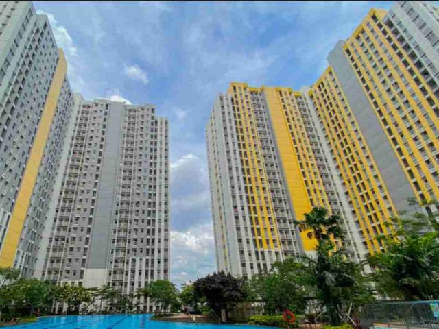 Disewakan Apartemen Springlake lt 28 sumareccon Bekasi