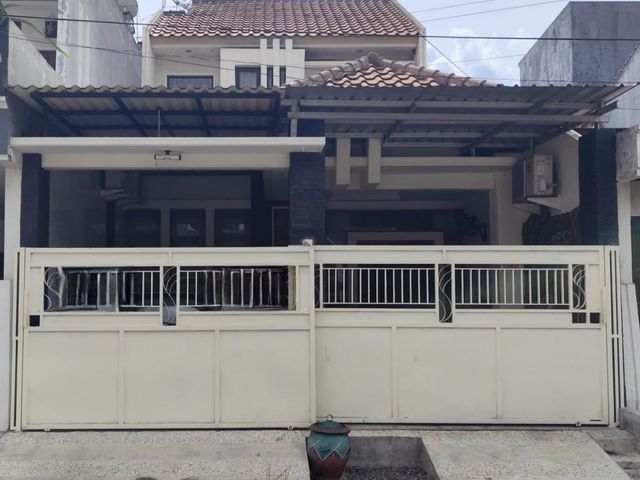 Rumah Di Darmo Indah Barat Surabaya 2 Lantai Bagus Siap Huni