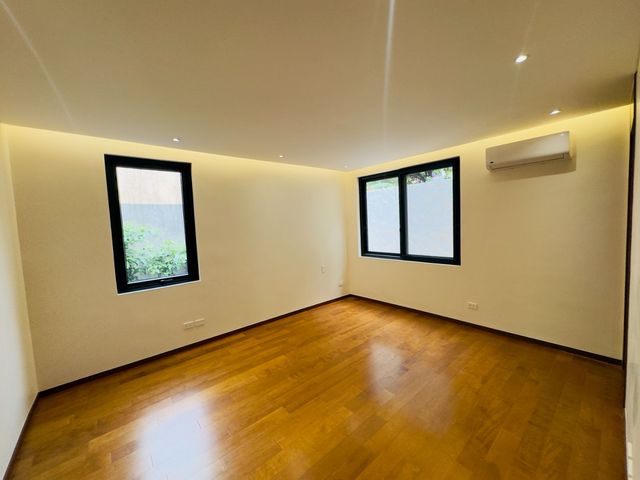 place photo 49