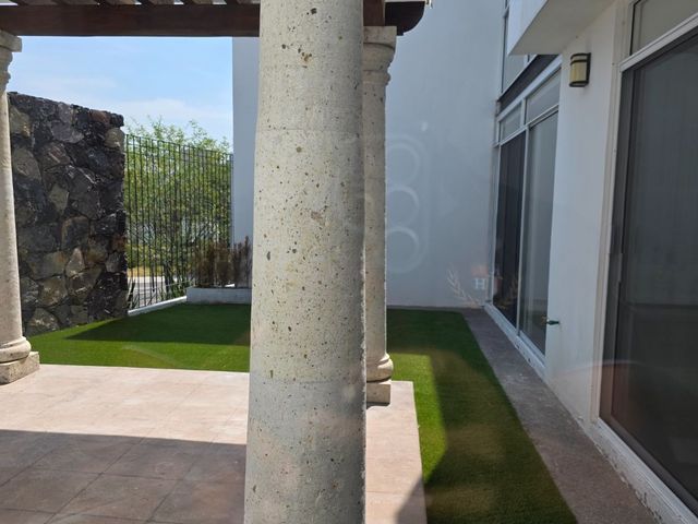 place photo 46