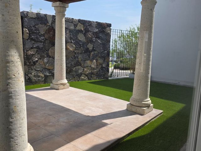 place photo 48