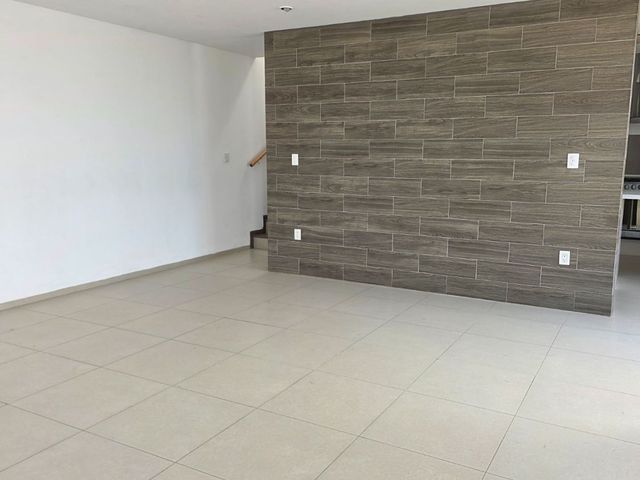 place photo 52