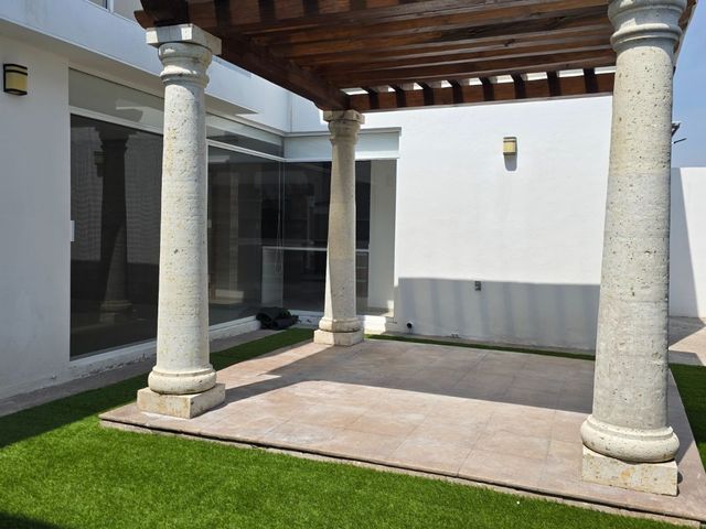 place photo 61