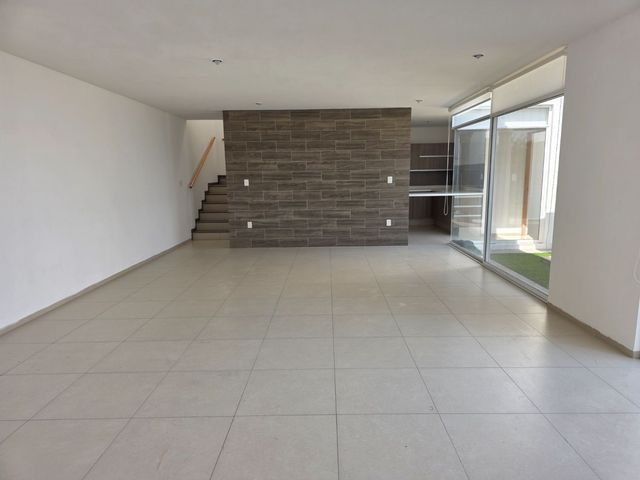 place photo 66