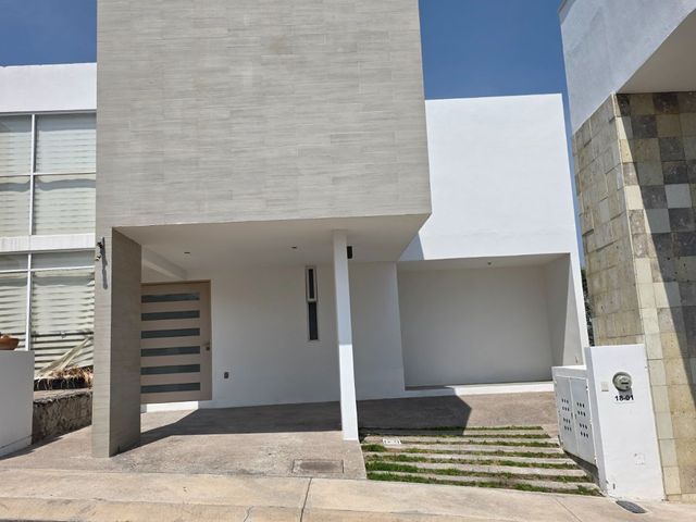 place photo 71