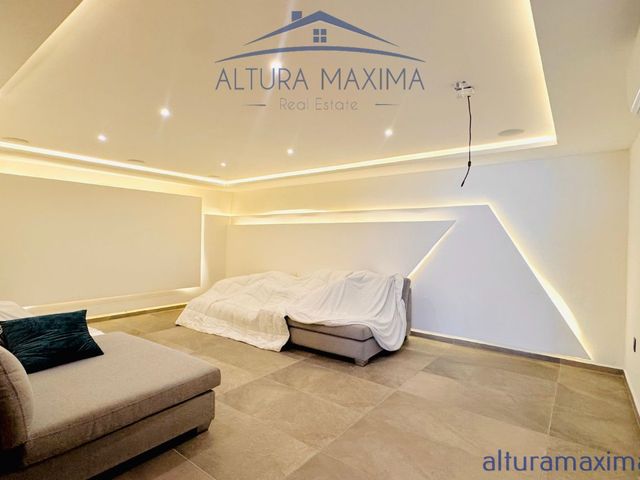 place photo 48