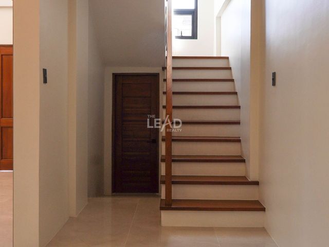 place photo 80