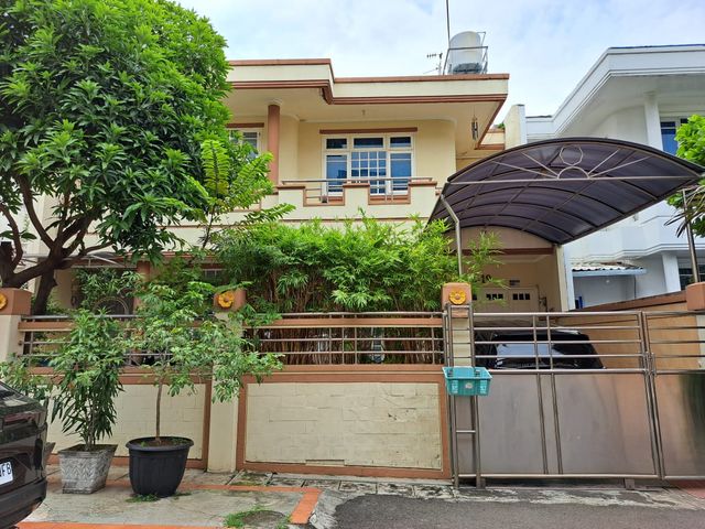 Rumah Bagus Lokasi Strategis di Sunter