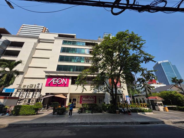 place photo 26