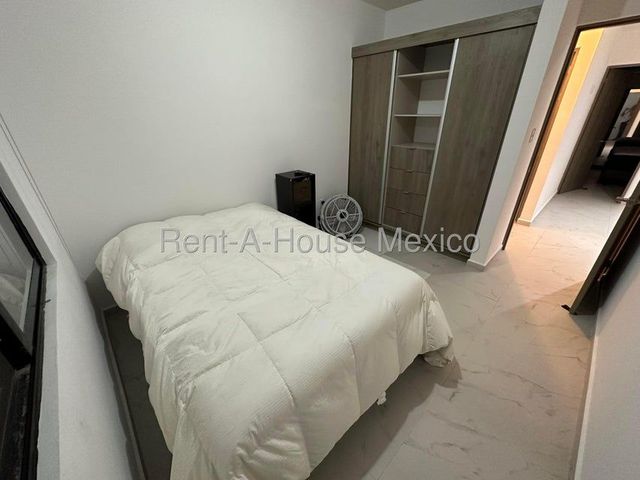 place photo 32
