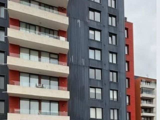 Departamento de Lujo en el Centro de Valdivia con Vista al Río Calle-Calle – Amplios Espacios y Ubicación Inmejorable