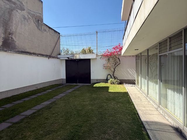 place photo 47