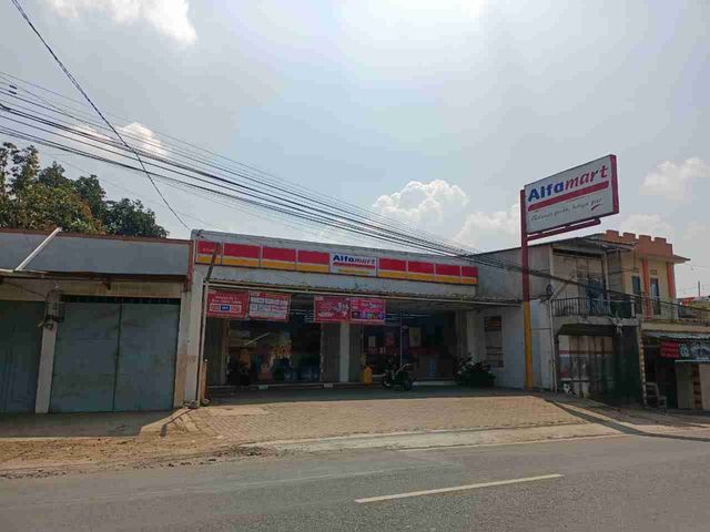Dijual toko berikut bisnis waralaba Alfamart