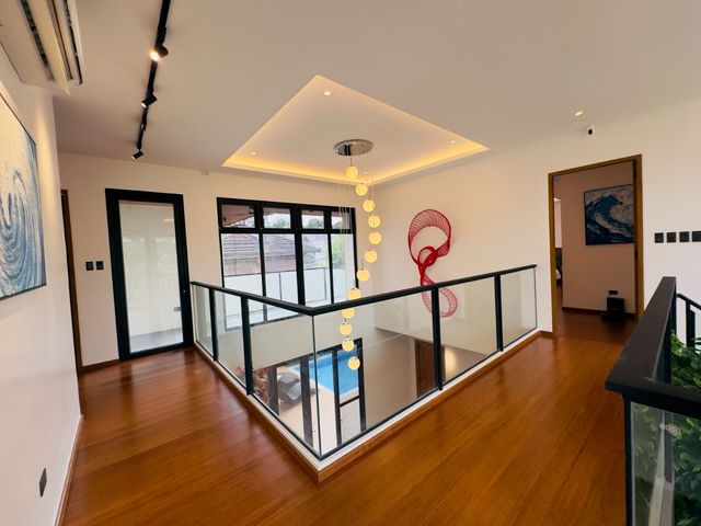 place photo 48