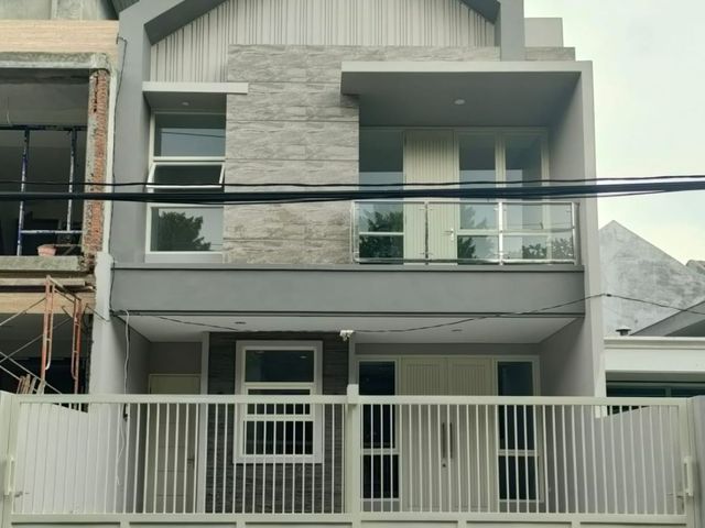 Dijual Rumah Pantai Mentari