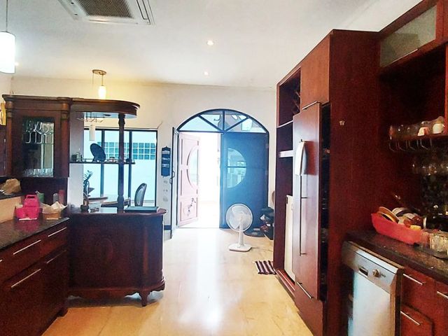 place photo 48