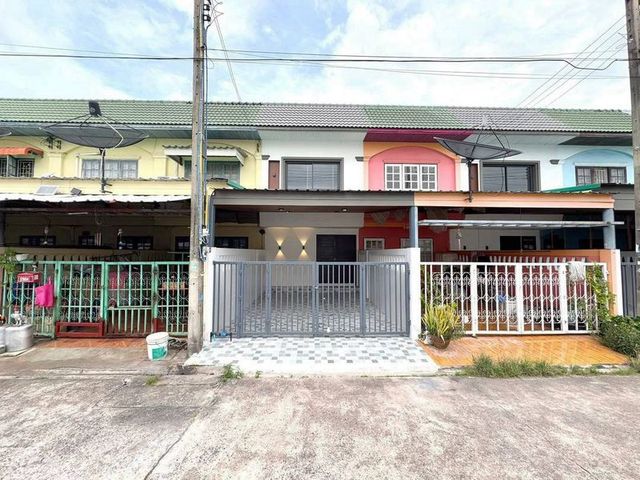 place photo 15
