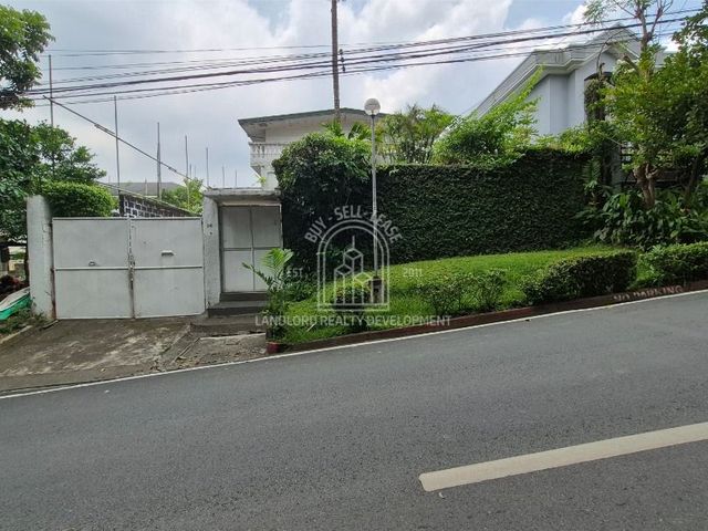 FOR SALE: ₱122.5M House for Sale – White Plains, Quezon City