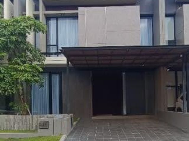 SEWAKAN RUMAH MINIMALIS , SIAP HUNI DI DISTRICT 9 CITRALAND