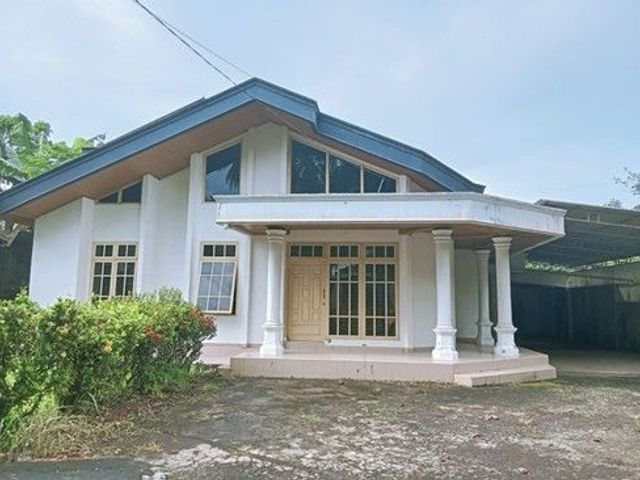 DIJUAL RUMAH