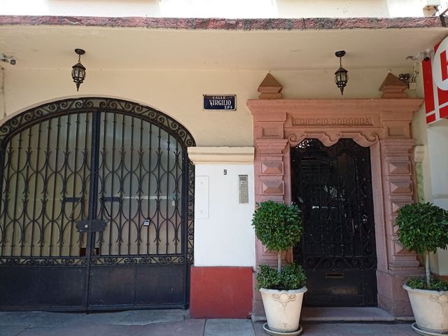 place photo 17