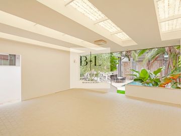 place photo 44
