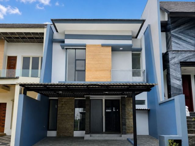 Rumah Imperial Beach Pakuwon City MINIMALIS SIAP HUNI