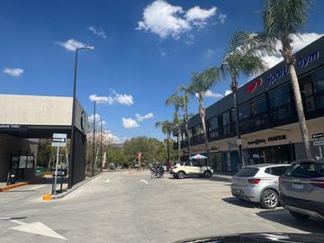 place photo 18
