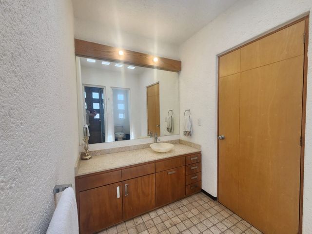 place photo 49
