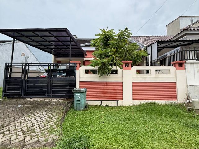 Dijual Rumah Nyaman di Kawasan BSD Dekat Akses Tol