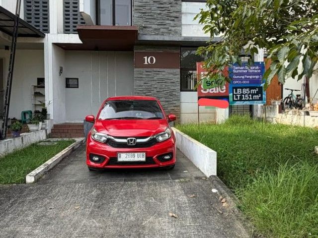 Cluster Taman Simprug yang terletak di Lippo Cikarang